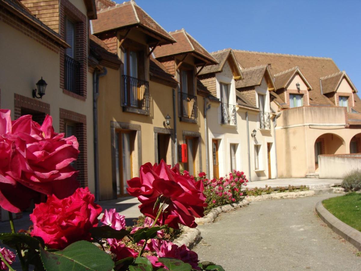Le Haut-Val Residences Belleme Exteriör bild
